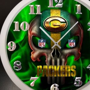 Skull head Packers led lights clock